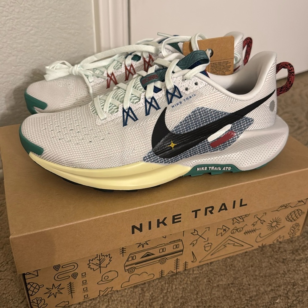 Nike React Pegasus Trail Women’s 8